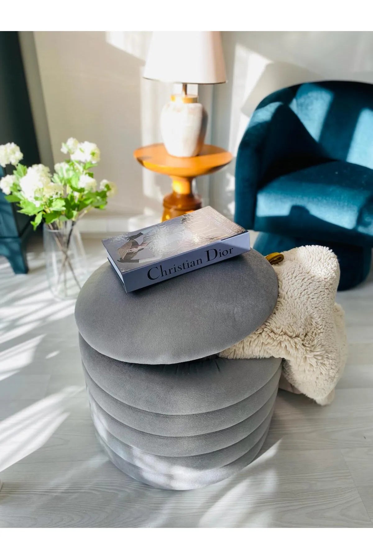 Grå SylinderPuff med Oppbevaring