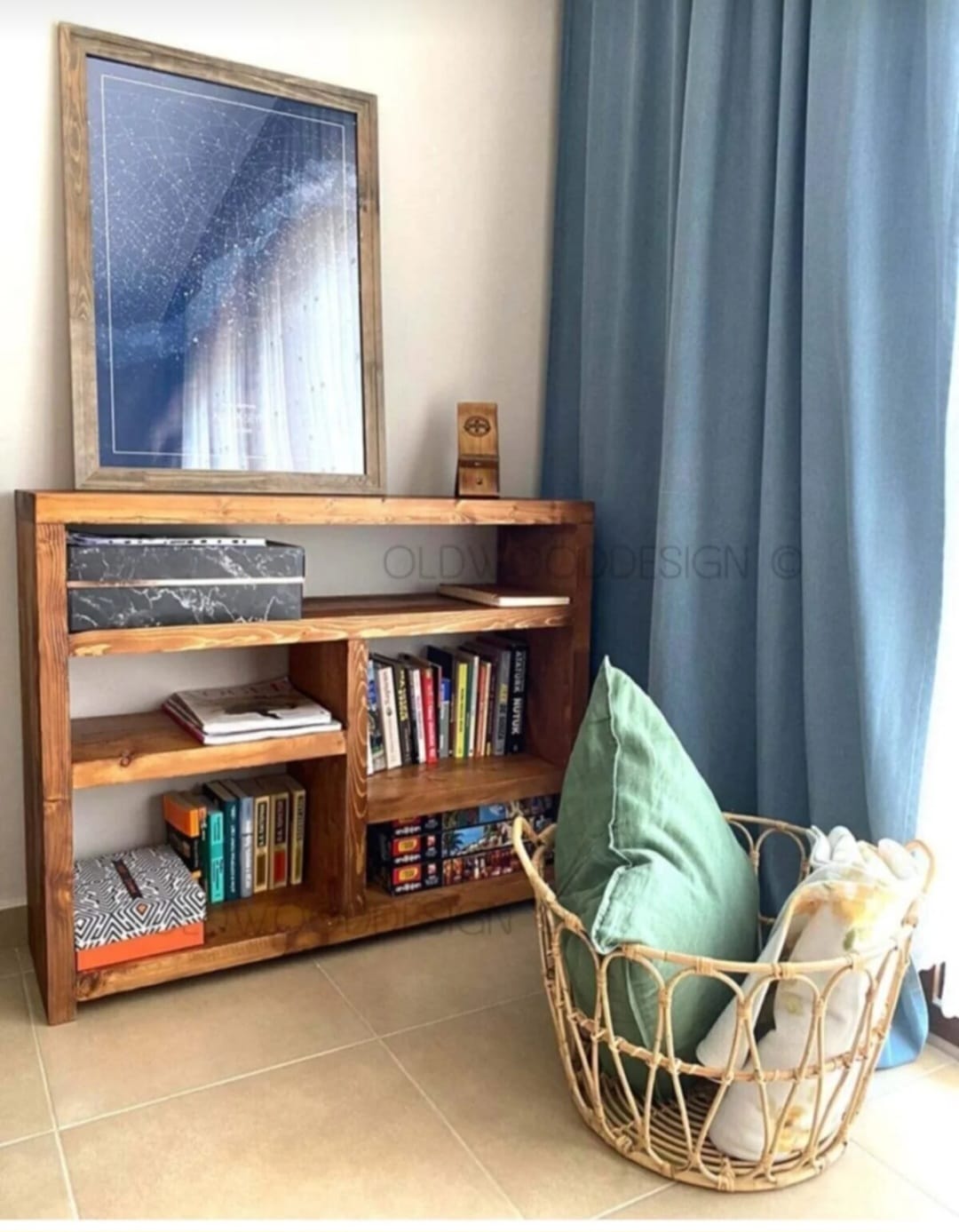 "UmutHomeDesign Spesialdesignet Trebokhylle"